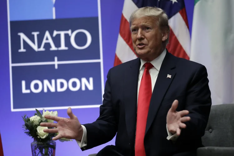 Trump pode acabar com unidade da OTAN na próxima cimeira, aponta jornal