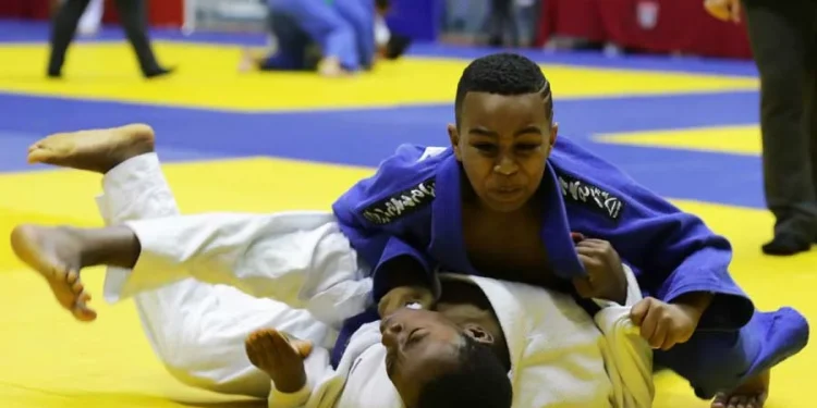 Torneio Infantil Liga dos Kandengues movimenta cidade do Cunene