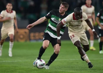 Buatu titular na derrota do Gil Vicente frente ao Sporting