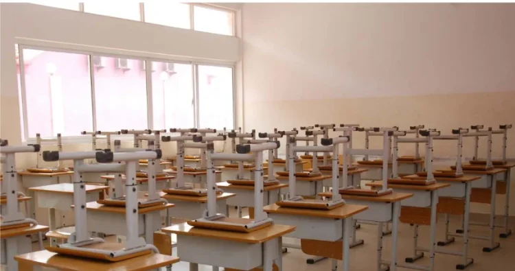 Perto de 100 professores em greve por causa do subsídio de isolamento no Cuanza-Sul