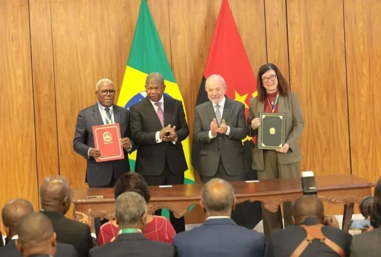 Regresso da Petrobras a Angola começa com estudos de blocos petrolíferos