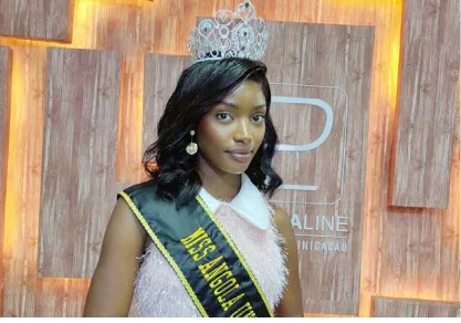 Sociedade de Detergentes e Miss Universo unidas contra a cólera