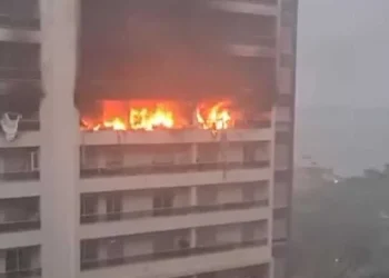 Incêndio no Condomínio Rosalinda provoca duas mortes e quatro feridos