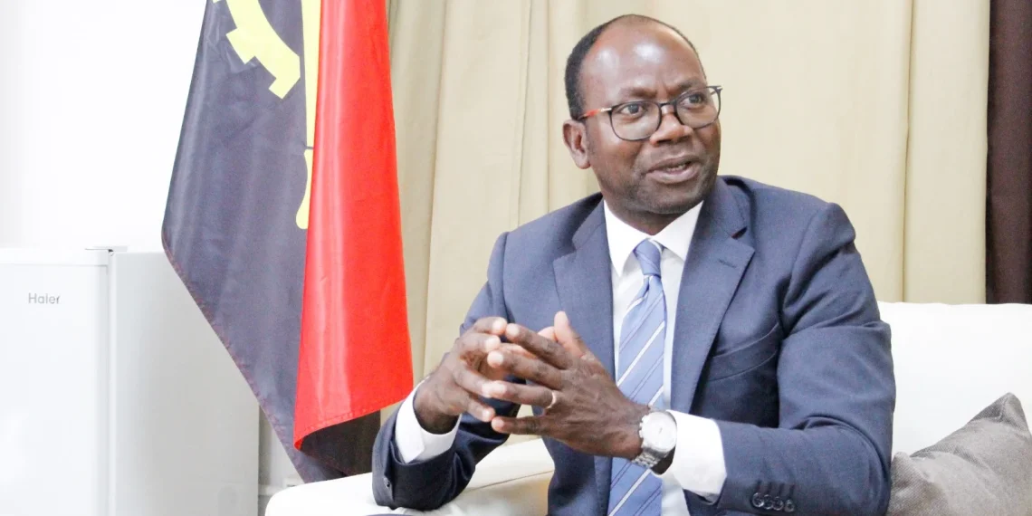Francisco Chaves: “Não há edifício em Angola que possua certificado de habitabilidade”