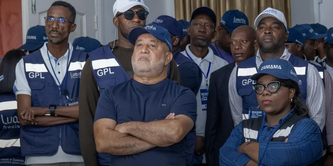 Governador de Luanda mantém encontro de auscultação com munícipes da Camama