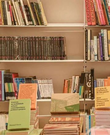 A literatura ainda é uma arma