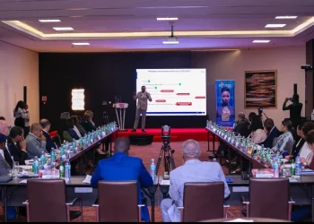 Saúde privada em Angola debatida em mesa-redonda
