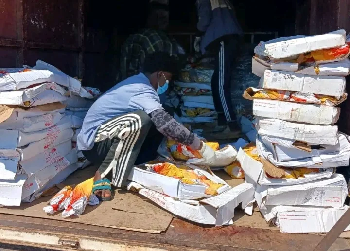SIC incinera mais de 200 caixas de frango impróprio para consumo
