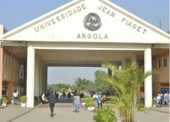 Piaget refuta informações que alegam existência de docentes na instituição com baixo nível académico