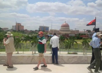 Operadores turísticos e agentes de viagem alemãs visitam Angola
