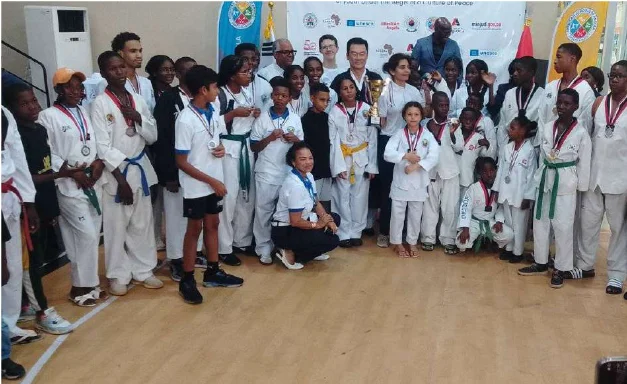 Escola Americana conquista primeiro Torneio Unido Juvenil de Taekwondo