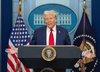Israel e mídia do Irão confirmam início do cessar-fogo negociado por Trump