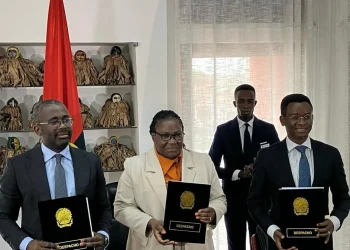 Governo de Cabinda e Gemcorp assinam acordo para valorização profissional