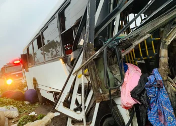 Acidente de viação no Hoji-Ya-Henda mata duas pessoas e deixa 16 feridos graves