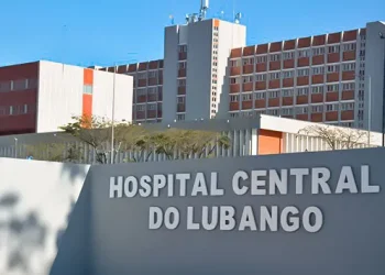 Ministra da Saude reinaugura novos serviços no Hospital Central do Lubango