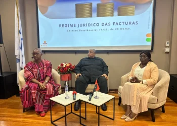Porto do Lobito capacita parceiros sobre novo Regime Jurídico das Facturas