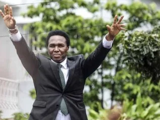 Ministério Público diz que Mondlane criou “pânico” e “terror” levando Moçambique ao “caos”