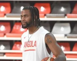 Afrobasket 2025: Selton Miguel reforça opções do treinador Josep Clarós