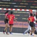 O campo ainda está em obras: planeamento, juventude e o jogo que não começa