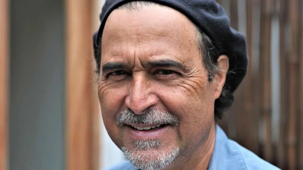 José Agualusa torna-se o primeiro escritor angolano a vencer o Prémio Literário Manuel de Boaventura