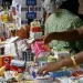 Carta do leitor: Medicamentos à venda na via pública