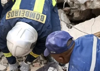 Desabamento de edifício mata três pessoas no Cazenga