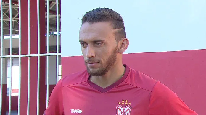 Brasileiro Junnior Batata dado como certo no plantel do Sagrada Esperança da Lunda-Norte