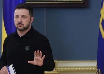 Zelensky recusa qualquer cedência de território à Rússia para garantir paz