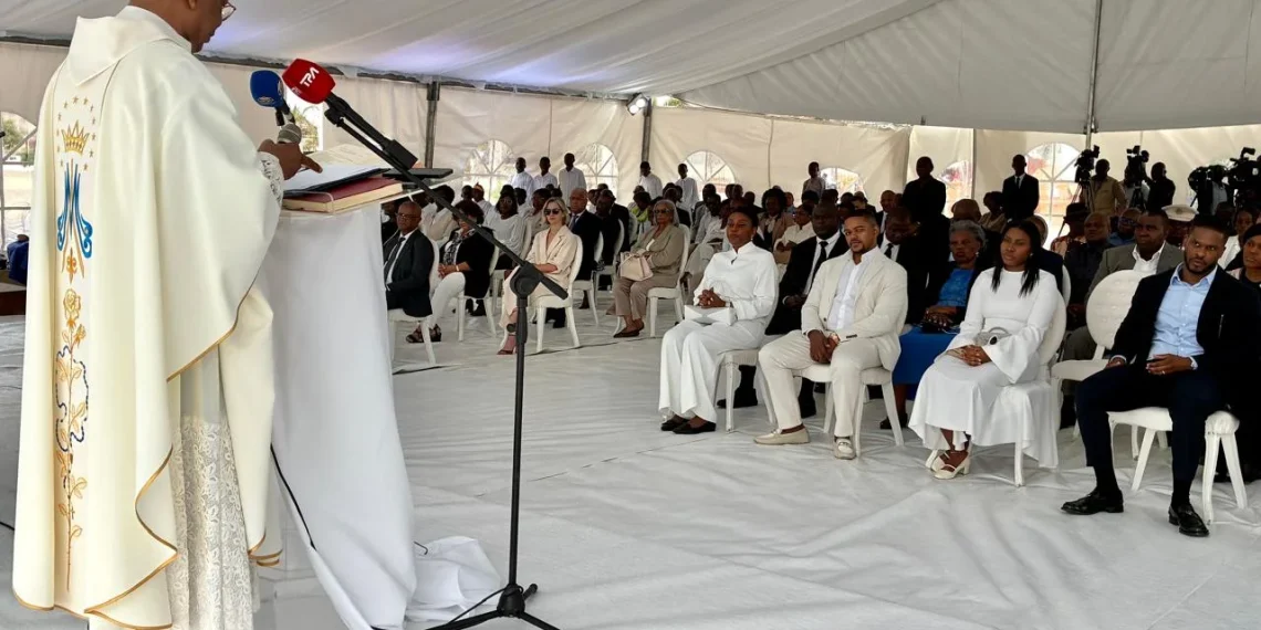 Decorre em Luanda missa do terceiro ano de morte de José Eduardo dos Santos