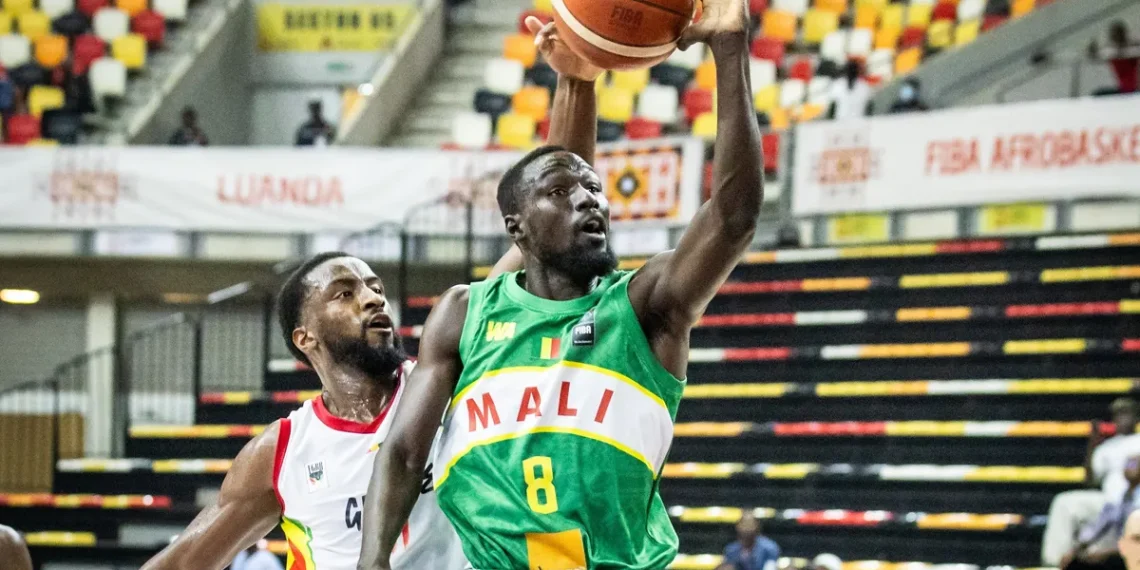 Afrobasket 2025: Mali elimina Guiné, de Alpha Diallo, num jogo “impróprio para cardíacos”