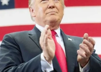 Donald Trump presente na cimeira da ASEAN em Outubro
