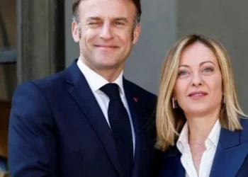 Meloni contraria proposta de Macron de enviar forças de paz europeias para a Ucrânia, diz mídia