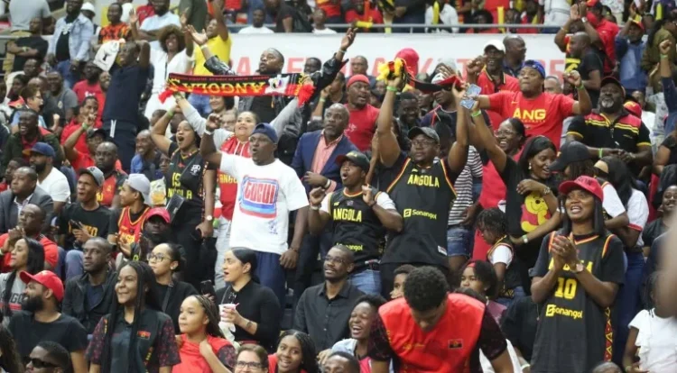 O continente em jogo. Angola unida: AfroBasket 2025