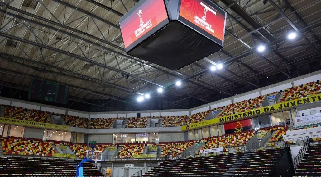 A História do Cubo: quando um rectângulo iluminado se tornou símbolo de um País em jogo