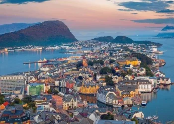 ‎Angola participa com 30 empresas na Cúpula Empresarial Nórdico-Africana na Noruega