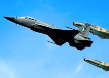 Força Aérea da Nigéria resgata 76 pessoas sequestradas