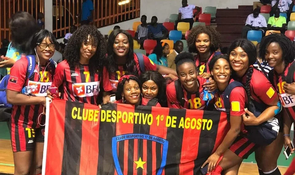 William de Almeida assume comando técnico da equipa sénior feminina de andebol do 1.º de Agosto