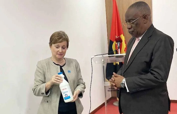 Campanha “Regresso Seguro à Aulas” vai fornecer materiais de combate à cólera a 113 escolas de sete províncias de Angola
