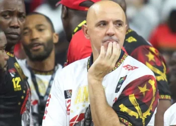 Pep Clarós termina vínculo contratual com a FAB
