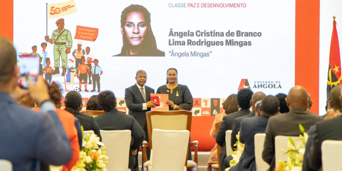 Chefe de Estado homenageia juventude e heróis nacionais na 5.ª cerimónia de condecorações