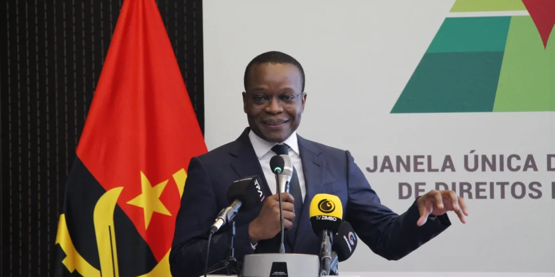 Executivo inaugura Janela Única de Concessão de Direitos Fundiários