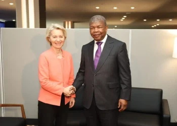 João Lourenço e Ursula Leyen abordam cooperação União Africana e União Europeia