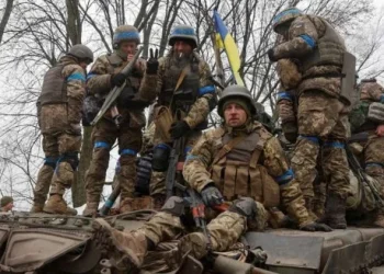 Zelensky critica ataque russo “brutal” que matou 21 reformados em Donetsk