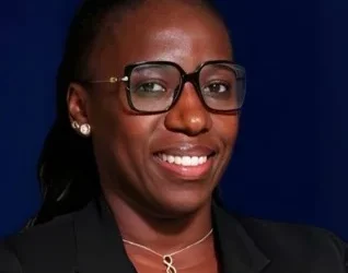 Angola e Moçambique oficializam cooperação no domínio do seguro