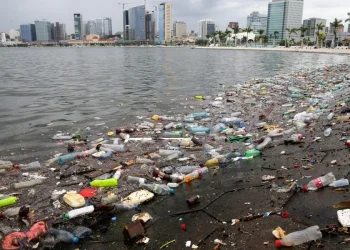 MINAMB inicia amanhã projecto de gestão de resíduos nas praias de Luanda‎