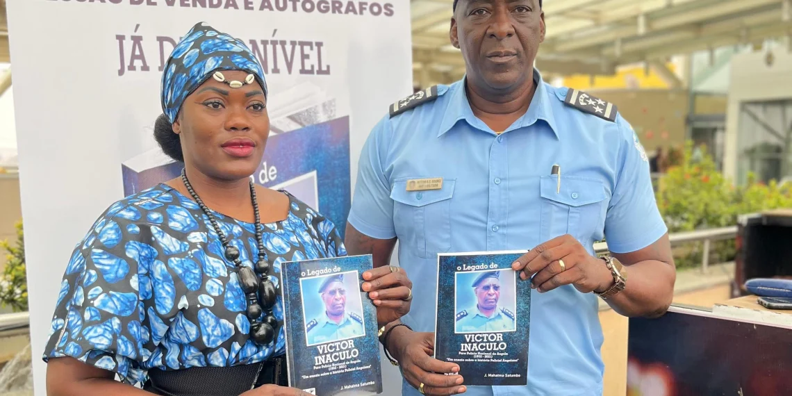 Nestor Goubel desafia jovens a cultivar hábitos de leitura
