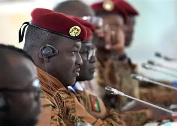 Burkina Faso aprova lei contra homossexualidade