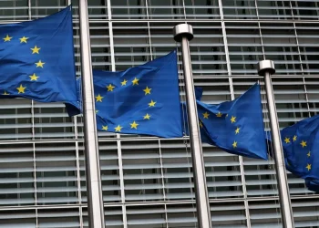 Embaixador angolano apresenta cartas credenciais na União Europeia‎
