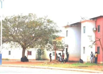 Populares denunciam atribuição de Bilhetes de Identidade a estrangeiros no posto de Capari