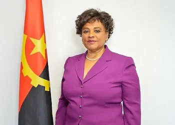 Carolina Cerqueira a caminho de Cuba para fortalecer cooperação parlamentar